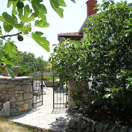 Apartments Vodaric Loznati Cres Exterior photo