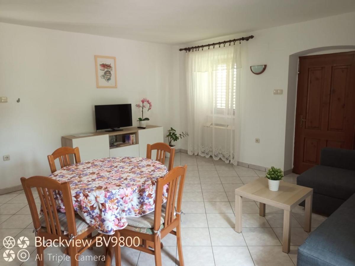 Vodaric Loznati Apartment *