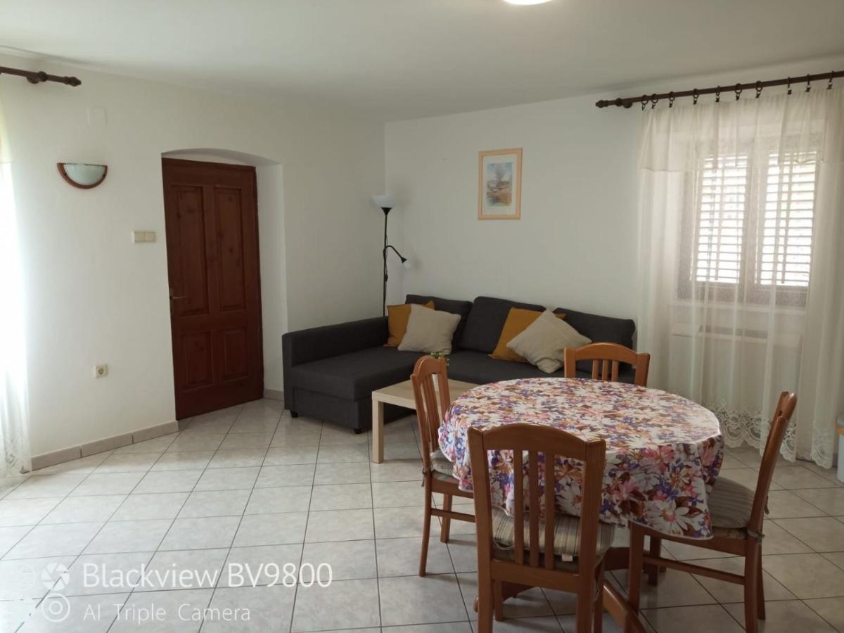 Vodaric Loznati Apartment Cres